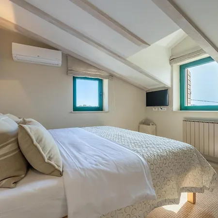 Luxury Casa Nova With Wellness And Game Villa Bale