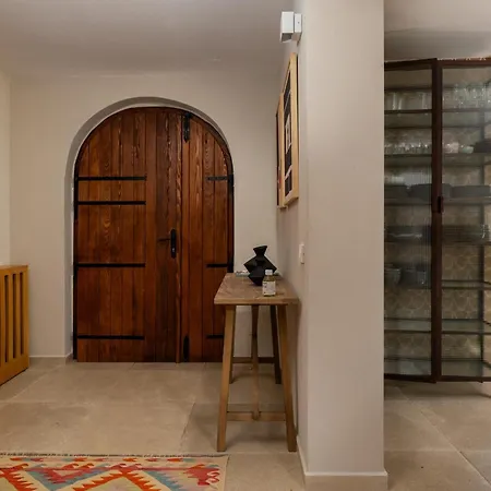 Casa Nova With Heated Pool, Area & Game فيلة