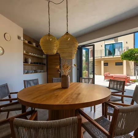 Casa Nova With Heated Pool, Area & Game 빌라