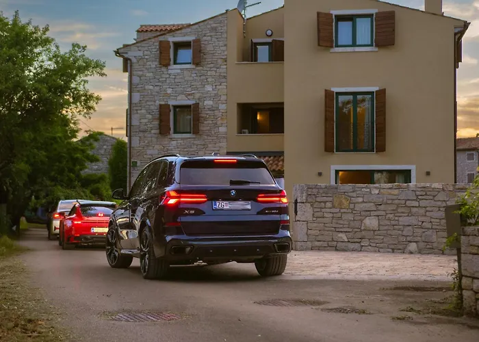 Luxury Casa Nova With Wellness And Game 빌라 *