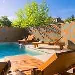 ヴィラ Casa Nova With Heated Pool, Area & Game *