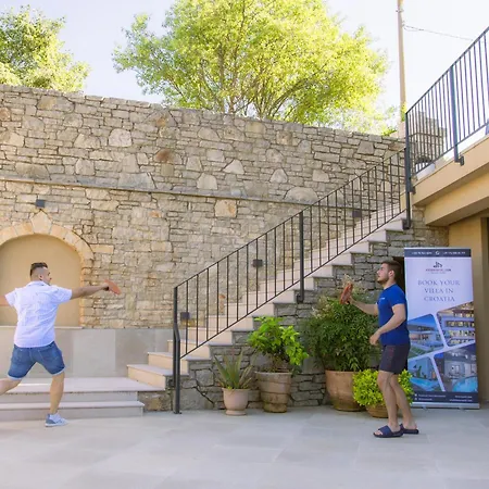 Luxury Casa Nova With Wellness And Game Villa Bale